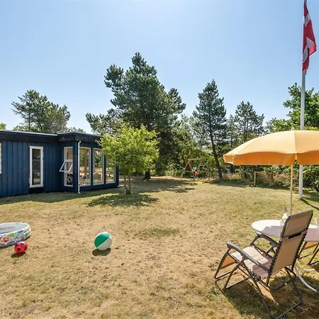 Nyaraló Sebastian - 100m To The Fjord By Interhome *